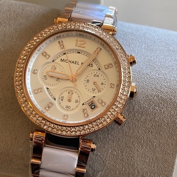Michael Kors Parker Stainless Steel Watch with Glitz Accent - Picture 1 of 9